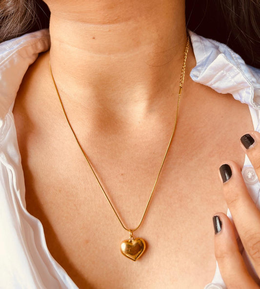 Dil Necklace